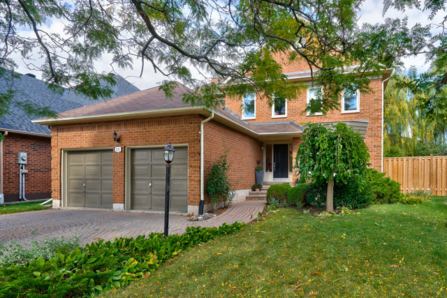 2115 Pineview Drive, Oakville
