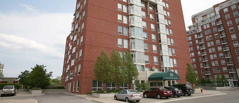 311-50 Old Mill Road, Oakville - One Bedroom Plus Den Condo for Rent in Central Oakville