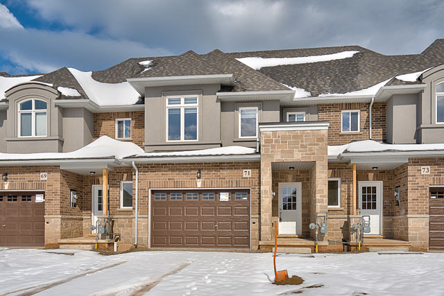 New Three Bedroom Townhome for Rent in Stoney Creek