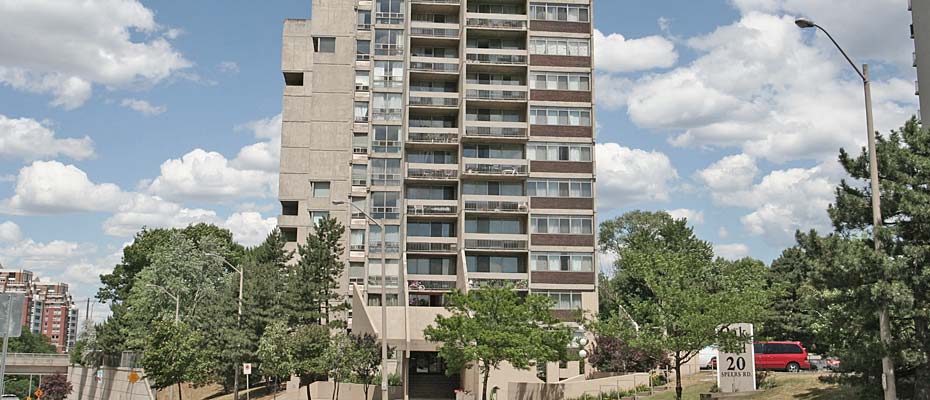 One Bedroom Condo for Rent in Central Oakville at 20 Speers Road