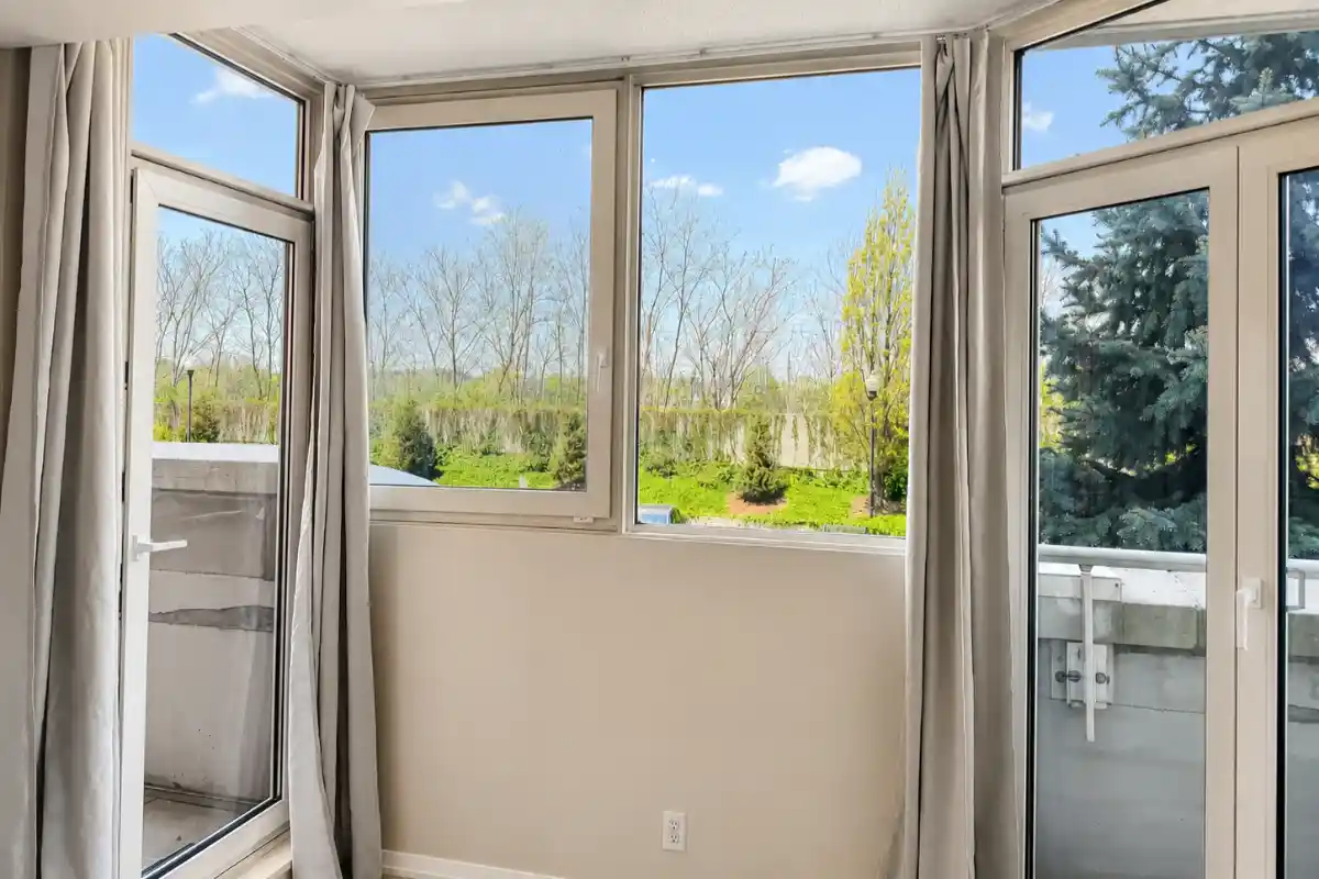 Balconies and View